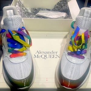 ALEXANDER MCQUEEN
